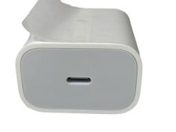 Refurbished Apple A1720 Travel Adapter (Bulk Packaging) - Reebelo Ireland