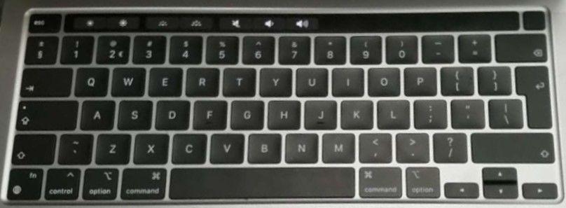 Refurbished MacBook Pro (2020) 13.3-inch with ISO Keyboard - Reebelo Ireland