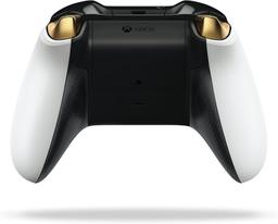 Refurbished Microsoft Xbox Wireless Controller - Reebelo Ireland