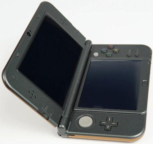 Refurbished Nintendo New 3DS XL Handheld Gaming Console - Reebelo Ireland