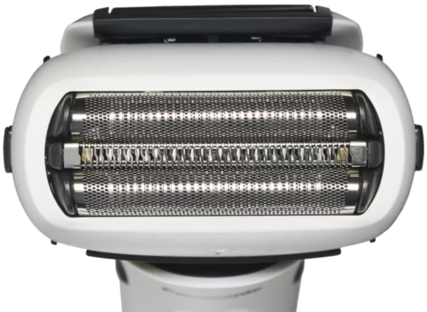 Refurbished Panasonic ES-LT2B 3-Blade Shaver - Reebelo Ireland