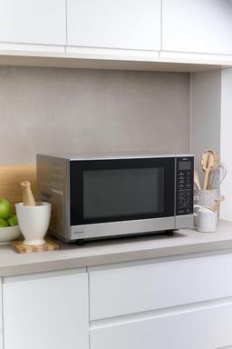 Refurbished Panasonic NN-SF57QS 27L Inverter Microwave - Reebelo Ireland