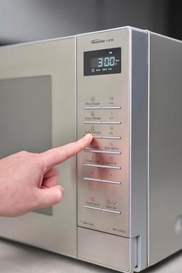 Refurbished Panasonic NN-ST69QS 32L 1100W Inverter Microwave - Reebelo Ireland