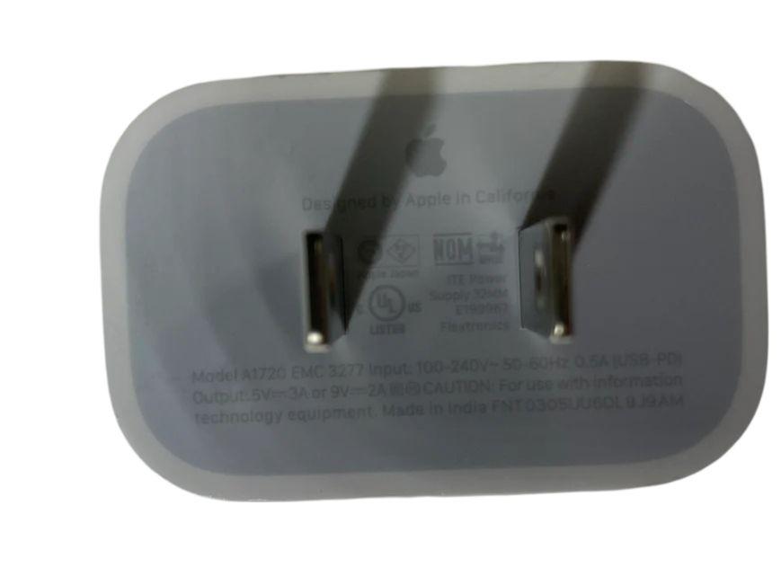 Refurbished Apple A1720 Travel Adapter (Bulk Packaging) - Reebelo Ireland